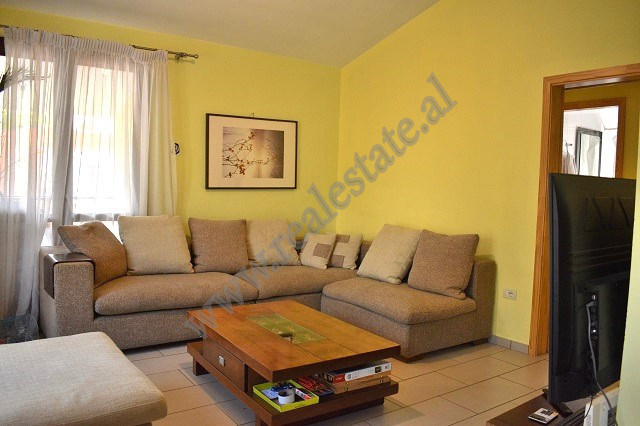 Duplex three bedroom apartment for rent in Selita e Vjeter street, in the area of Botanical Garden, 